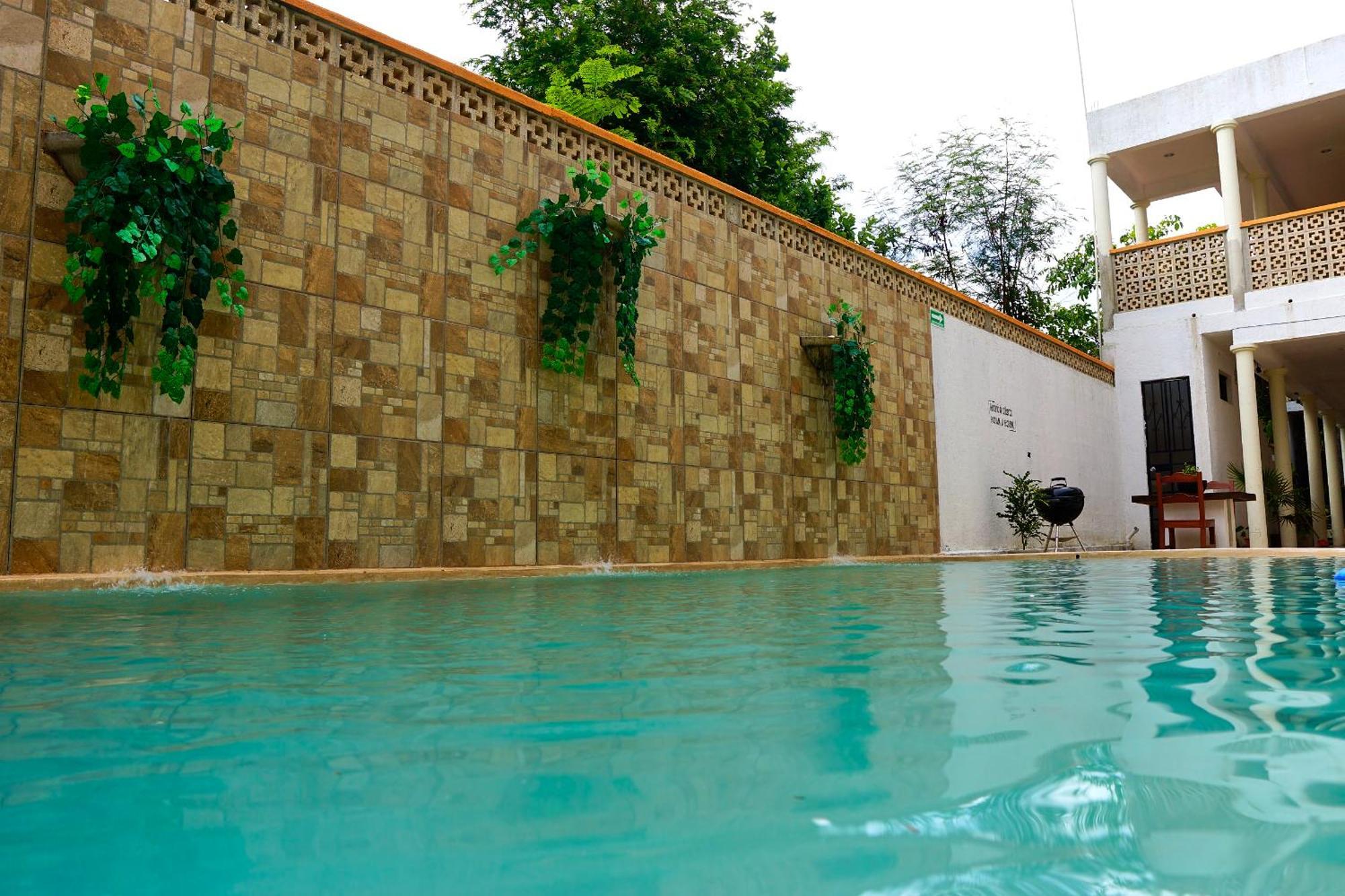 Hotel Del Parque فالادوليد المظهر الخارجي الصورة