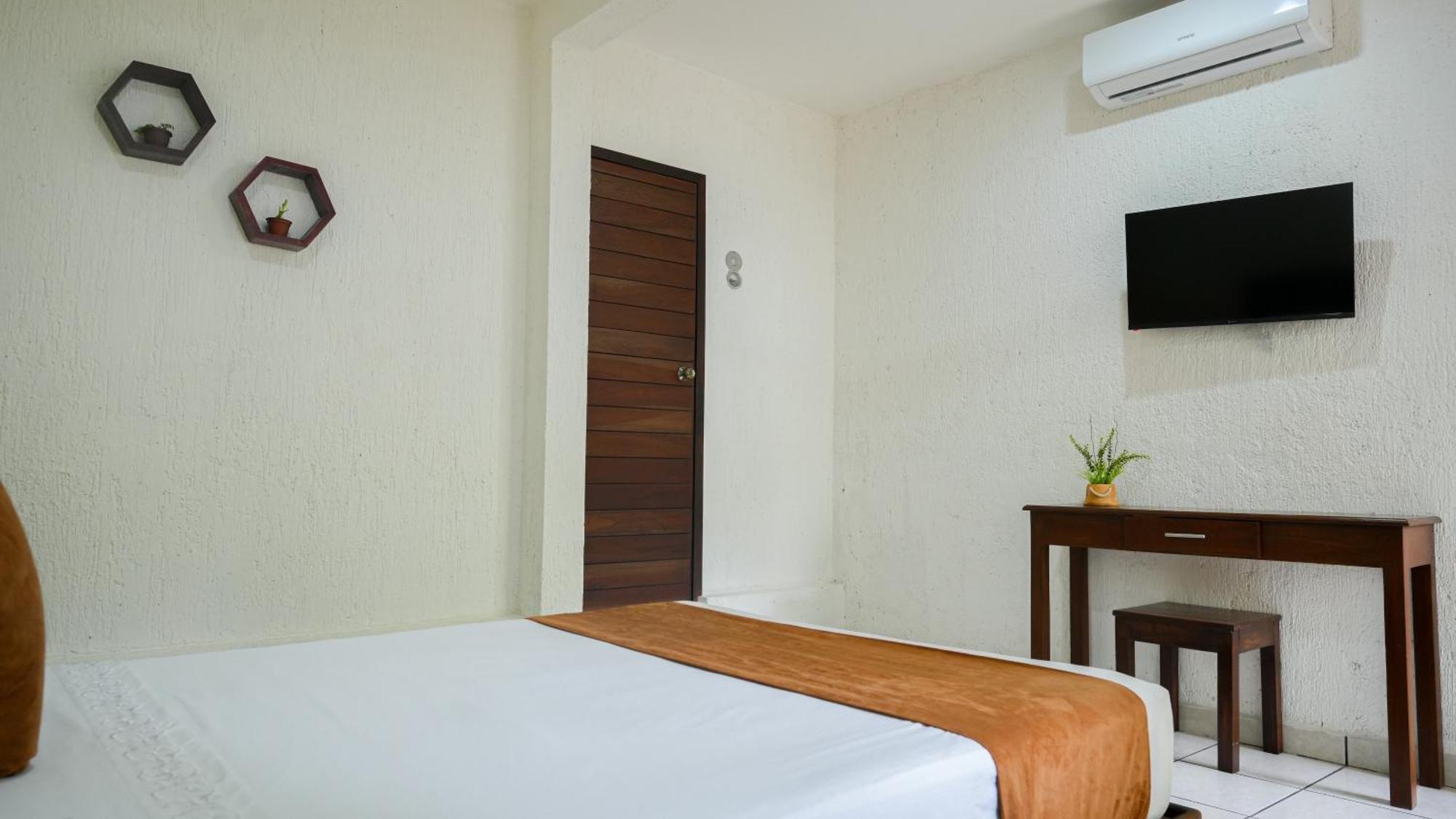 Hotel Del Parque فالادوليد المظهر الخارجي الصورة